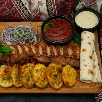 Комбо для двоих в 17 шампуров по цене 1970 ₽