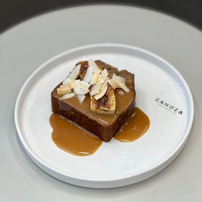 Десерт банановый в Zanoza Kруассантерия по цене 390 ₽