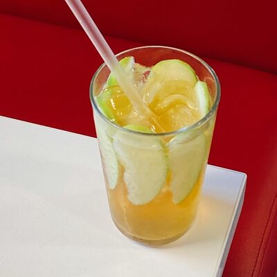 Яблочный лимонад в Буффет по цене 10 р.