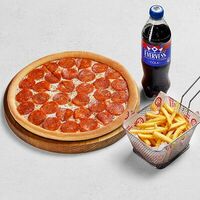 Пицца, закуска и напиток в ПиццаФабрика