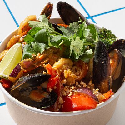 Море карри в YUZU по цене 1190 ₽