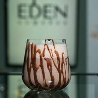 Горячий шоколад в Eden