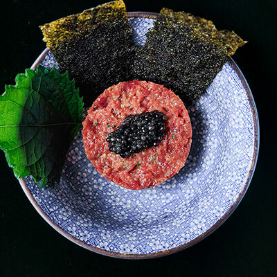 Тартар из тунца в Mr. Lee по цене 3800 ₽