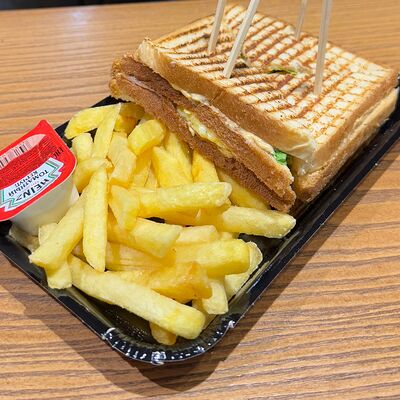 Клаб сэндвич в Ками cafe club по цене 508 ₽