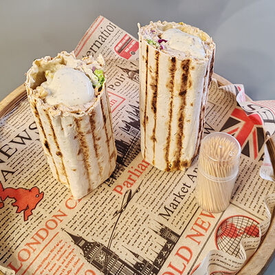 Шаурма Сырная с курицей в Шаурма быстро и вкусно по цене 350 ₽