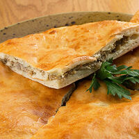 Хачапури со шпинатом и сыром в Кафе Kulinari