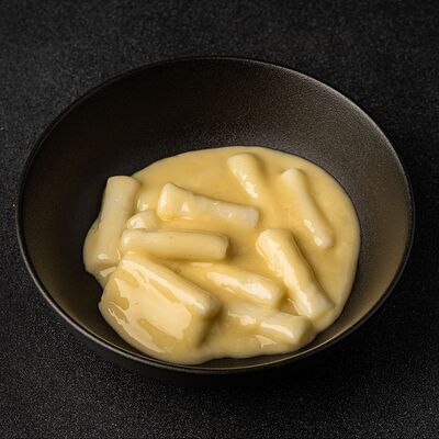 Сырные в MOYOO по цене 380 ₽