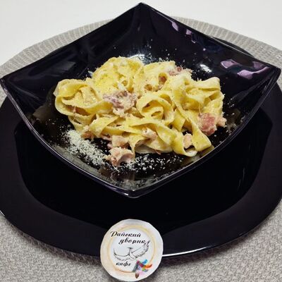 Паста Карбонарав Райский дворик по цене 450 ₽