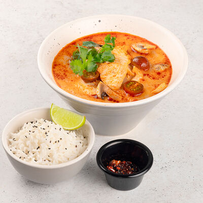 Том ям с курицей в Рокнроллы по цене 685 ₽