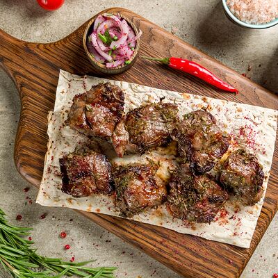 Шашлык Бастурма из телятины в Halal Grill по цене 1345 ₽
