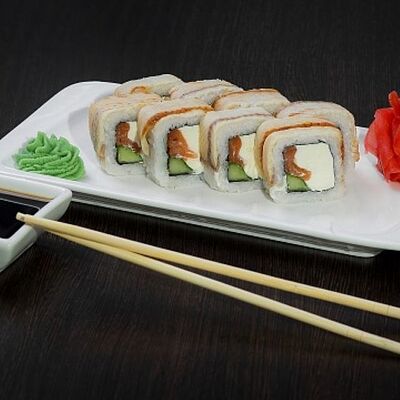 Ура маки в Sushi Time по цене 700 ₽