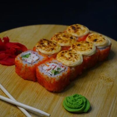 Запечённый ролл Калифорния ранч в Yo! Sushi по цене 540 ₽