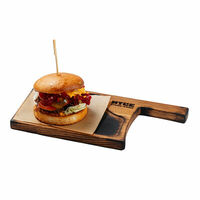 Бургер с рваной говядиной в ИТЛЕ Стейк-кафе Halal