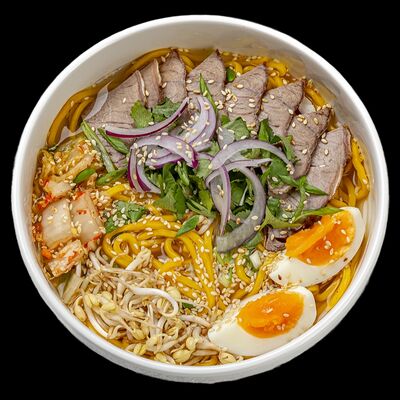 Рамен с говядинойв Umami Mami по цене 779 ₽