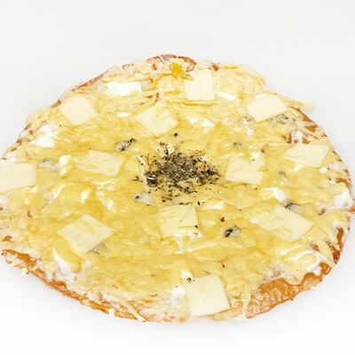 Пицца на тонком тесте 4 сыра в Ничего лишнего по цене 544 ₽