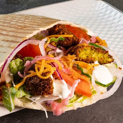 Шаверма с фалафелем в пите в Раш лаваш по цене 279 ₽