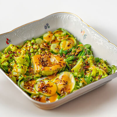 Зеленый салат в Ava bistro по цене 990 ₽