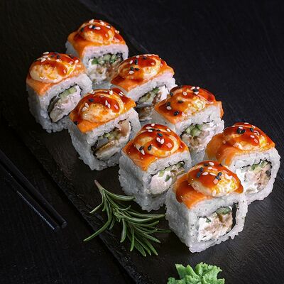Ролл Домбай в SUSHIBOX по цене 539 ₽