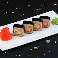 Ролл с креветкой темпура в Sushic