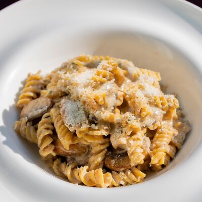 Паста с белыми грибами в Mybion по цене 825 ₽