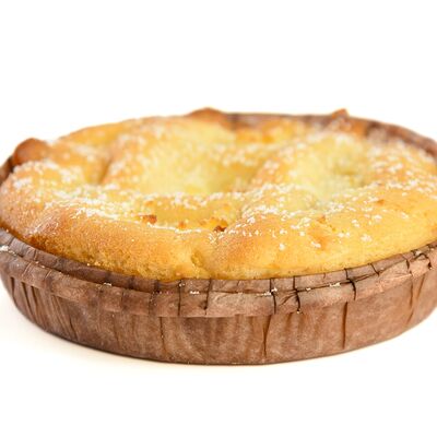 Пай с творогом в Кусай эклер по цене 190 ₽