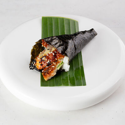 Тэ-маки с угрем в Море на Патриках по цене 690