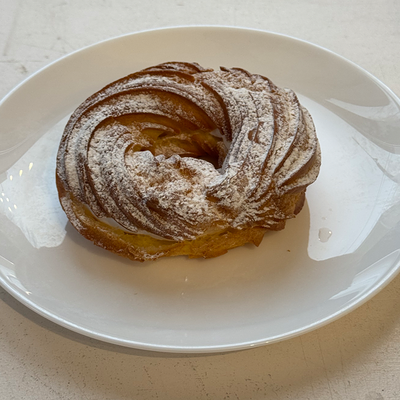 Кольцо с творожным кремом 60 гр в Витрина вкуса по цене 155 ₽