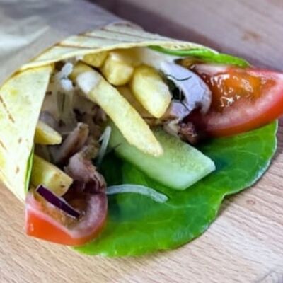 Пита со свининой в Шашлык в бору по цене 335 ₽