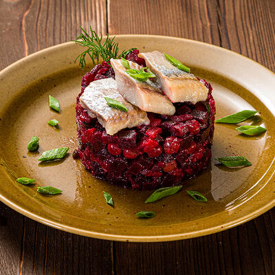 Бизнес-ланч Винегрет с сельдью в Колбасофф по цене 160