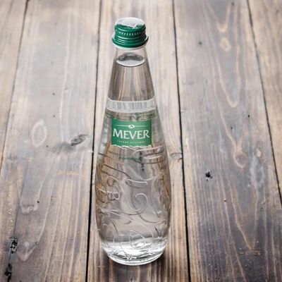 Вода Mever (мевер) 0,5л газ. в Люблин по цене 231 ₽