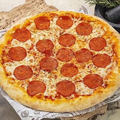 Пепперони 30 см в 7 небо по цене 650 ₽