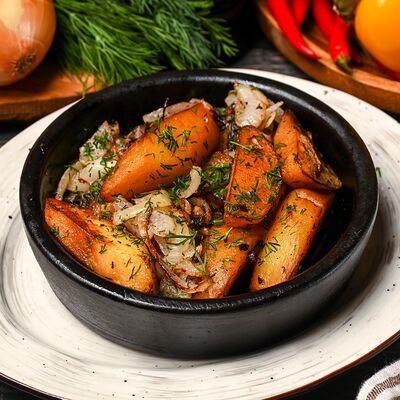 Картофель с грибами на кеци в Keto & Kote Грузинская кухня по цене 367 ₽