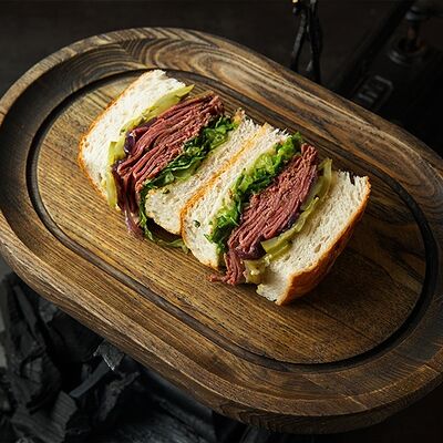 Сэндвич с пастрами в Потроха по цене 539