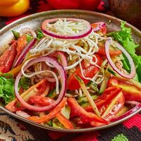 Салат Имерети в Джо-Джо грузинская кухня