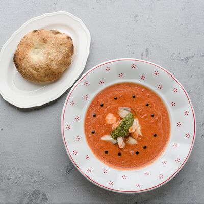 Суп с морепродуктамив Август бистро по цене 790 ₽