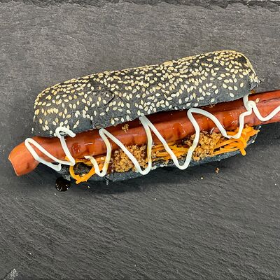 Хот-дог Терияки в Шаурма &Гриль Халяль по цене 370 ₽