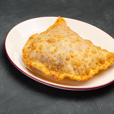 Чебурек с телятиной в Гранат по цене 310