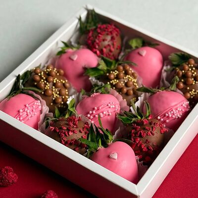 Клубника в шоколаде Шарм S в Mosfresa по цене 2390