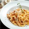 Феттучини с курицей и грибами в Шеф гриль по цене 650