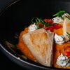 Куриное филе с пюре из моркови и маковой рикоттой в Inside по цене 670