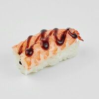 С тигровыми креветками в Underground Sushi City