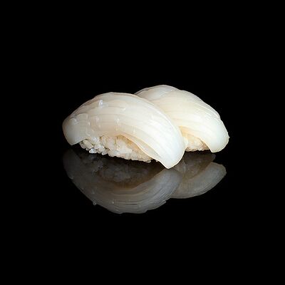 Суши Кальмар в Nishiki по цене 220 ₽